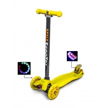 Самокат детский Scale Scooter Maxi Светящиеся колеса до 60 кг от 3 лет Желтый Самокат детский Scale Scooter Maxi Светящиеся колеса до 60 кг от 3 лет Желтый