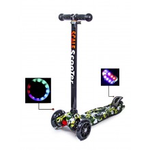 Самокат трехколесный детский Scale Scooter Maxi MILITARY для детей от 3-6 лет до 60 кг Светящиеся колеса Самокат трехколесный детский Scale Scooter Maxi MILITARY для детей от 3-6 лет до 60 кг Светящиеся колеса